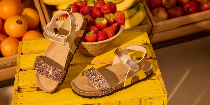 Nelson_Dekstop_Subbanner_Kinderschoenen_2_Tips&Trends_Zomer_SS26_800x400