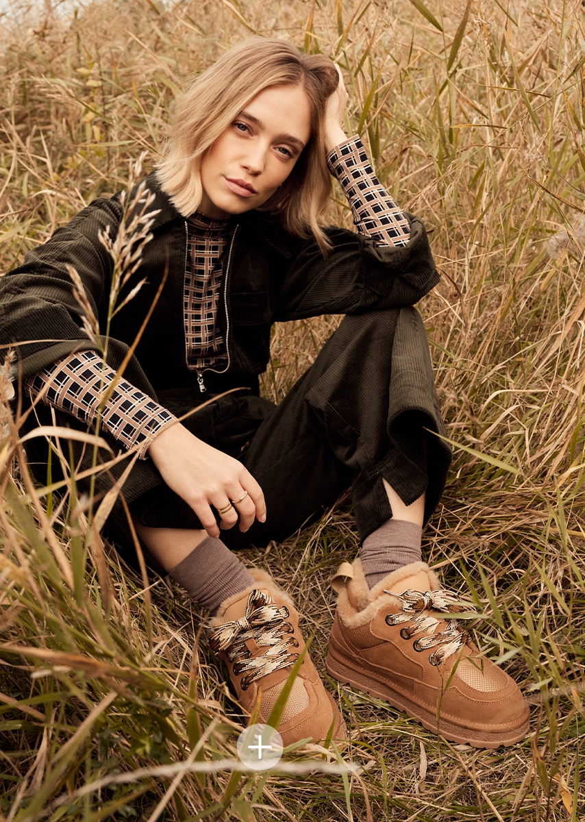 Nelson_desktop_homepage_banner_dames_boots_854x1000_3